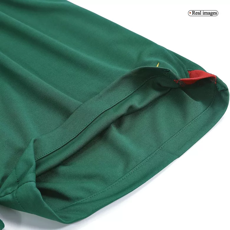 Portugal Home Soccer Shorts 2022 - vstockx