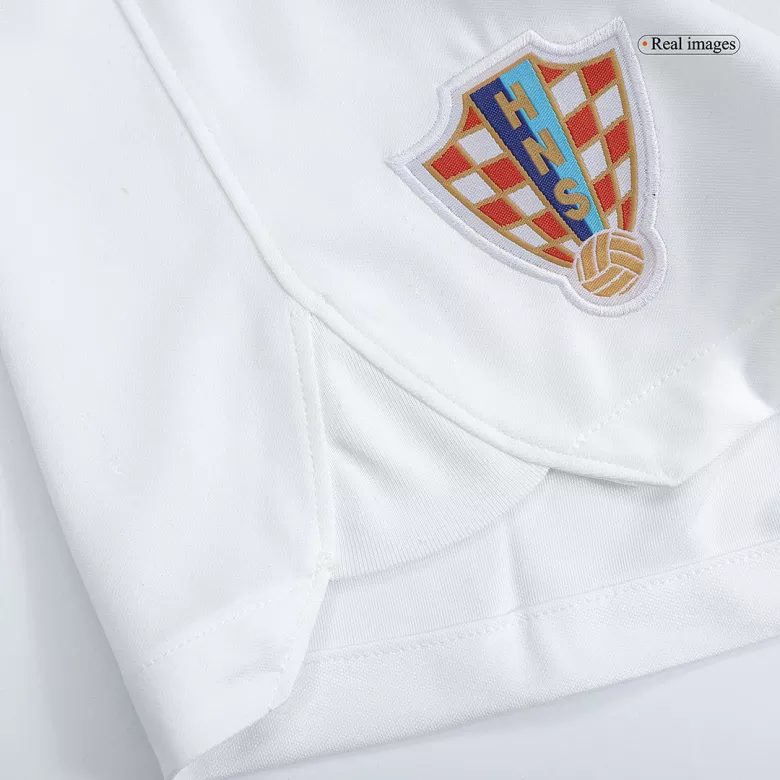 Croatia Home Soccer Shorts 2022 - vstockx