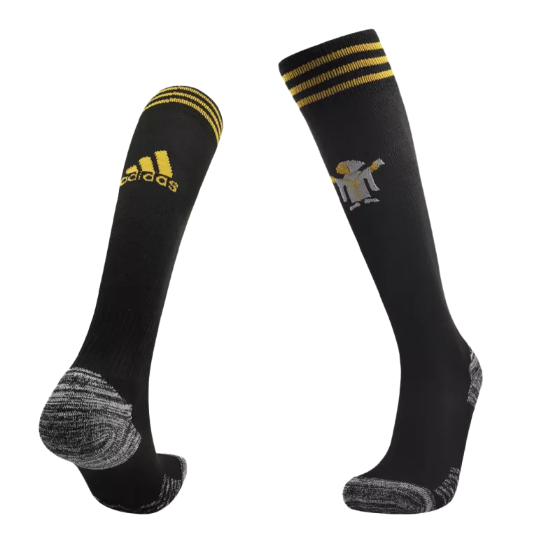 Bayern Munich Away Soccer Socks 2021/22 Kids - vstockx