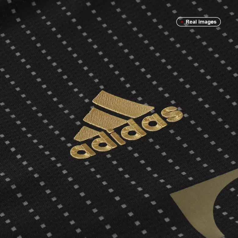 Bayern Munich Away Authentic Soccer Jersey 2021/22 - vstockx