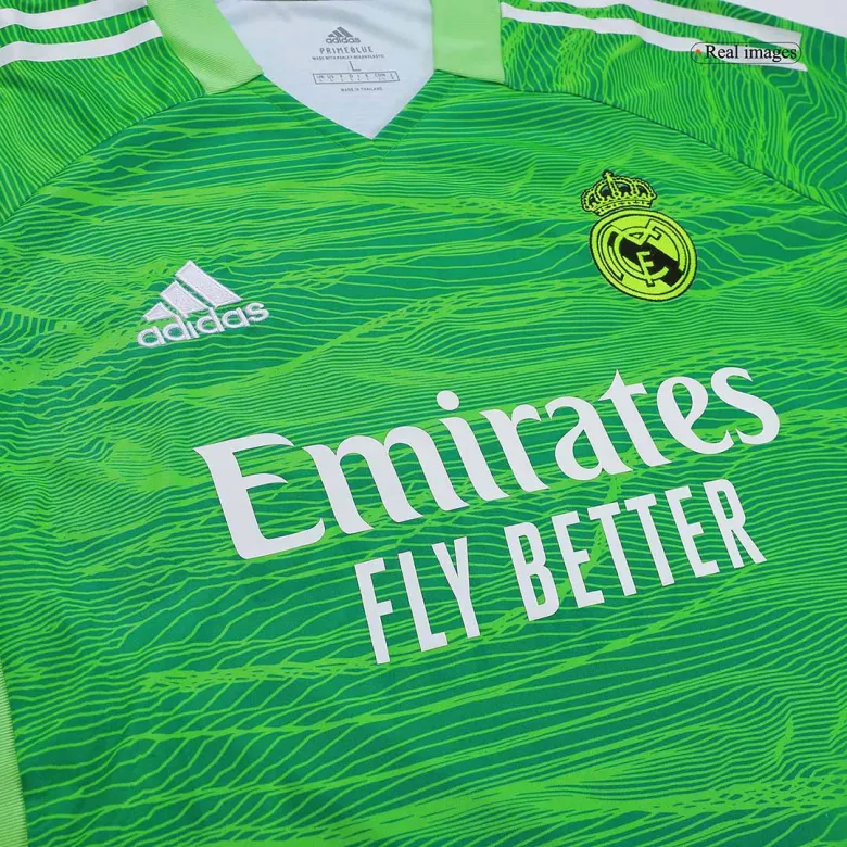 Real Madrid Goalkeeper Long Sleeve Soccer Jersey 2021/22 - vstockx