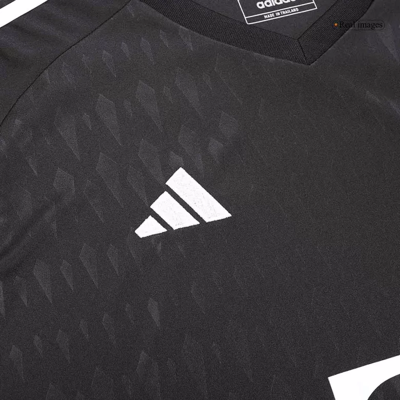 Bayern Munich Goalkeeper Jersey 2023/24 - vstockx