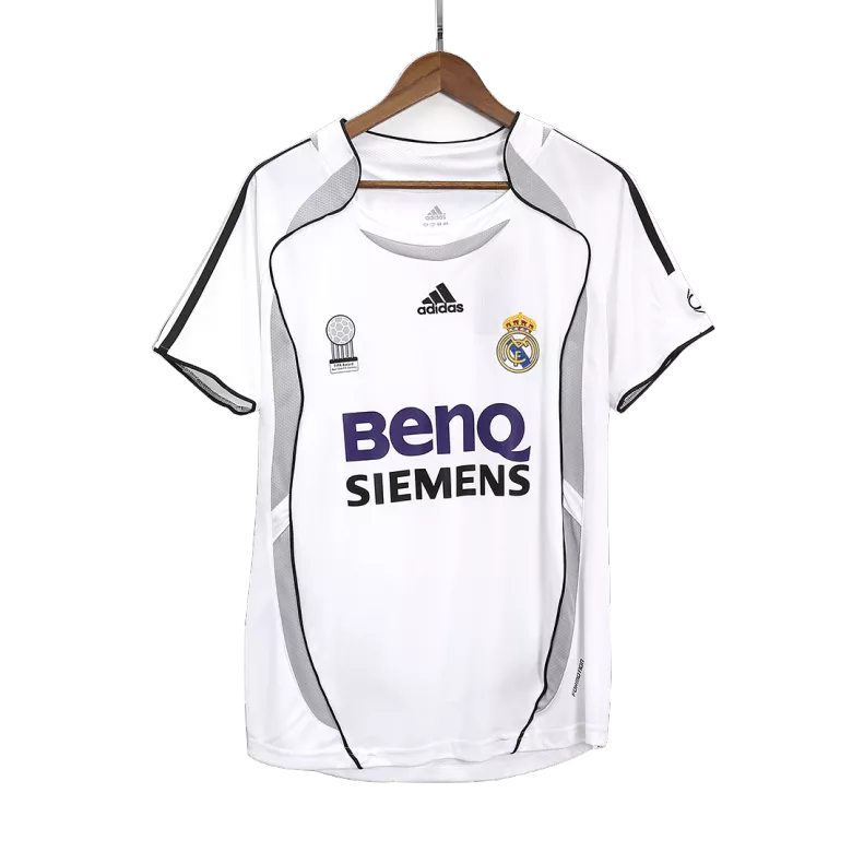 Vintage Soccer Jersey Real Madrid Home 2006/07 - vstockx