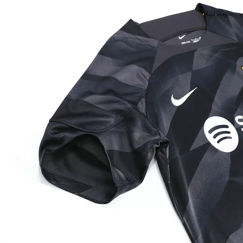 Barcelona Goalkeeper Jersey 2023/24 - vstockx