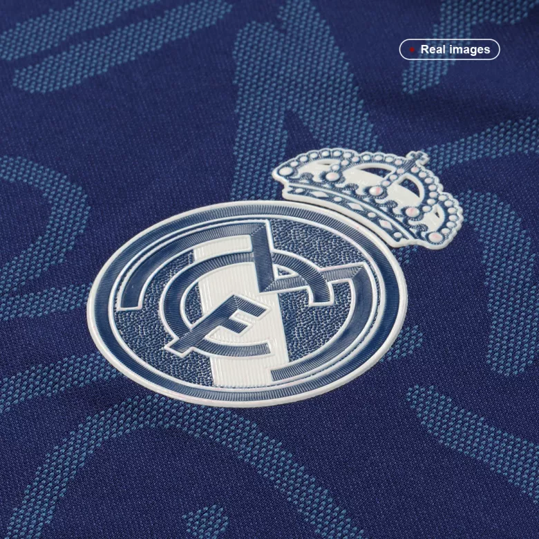 Real Madrid Away Authentic Soccer Jersey 2021/22 - vstockx