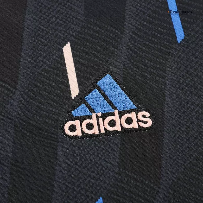 Manchester United Pre-Match Jersey 2022/23 - vstockx