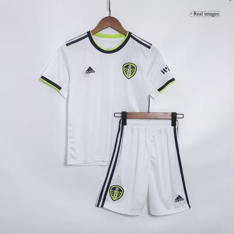 Leeds United Home Kids Jerseys Kit 2022/23 - vstockx