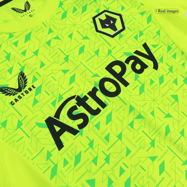 Wolverhampton Wanderers Goalkeeper Jersey 2023/24 - vstockx