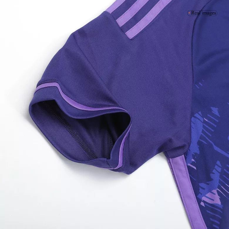 L. MARTINEZ #22 Argentina Three Stars Away Jersey World Cup 2022 - vstockx