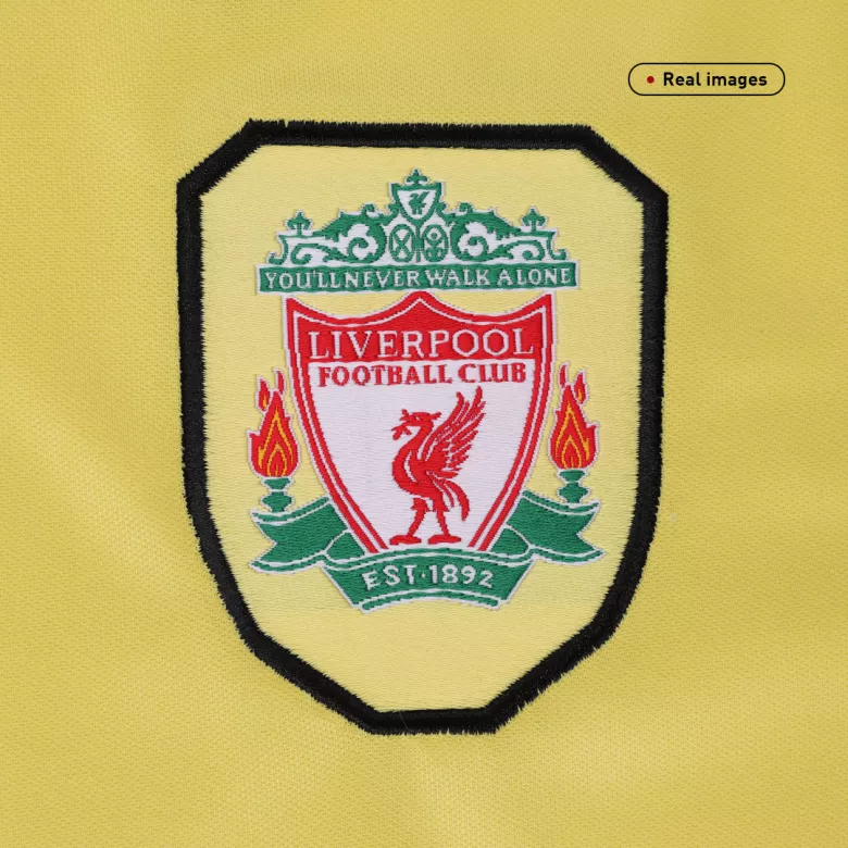 Retro Liverpool Away Jersey 2004/05              �� - vstockx