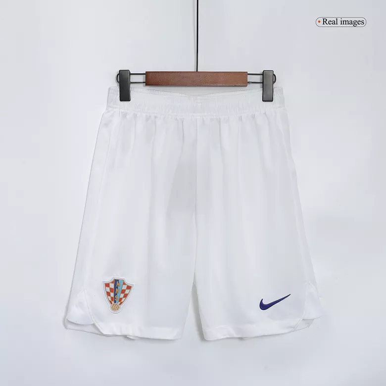Croatia Home Soccer Shorts 2022 - vstockx
