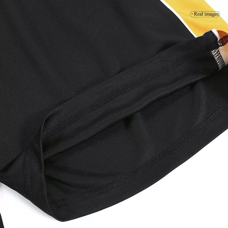 Wolverhampton Wanderers Home Soccer Shorts 2023/24 - vstockx