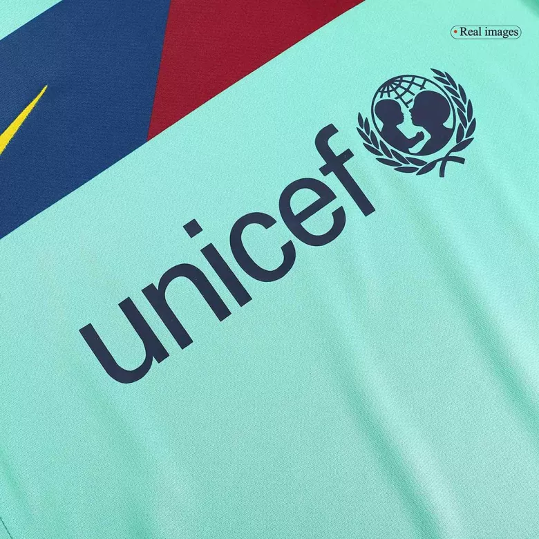 Barcelona Away Soccer Jersey 2010/11 - vstockx