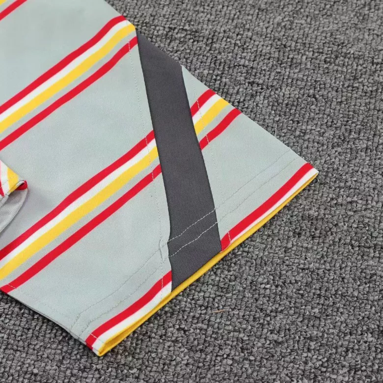 Liverpool Pre-Match Soccer Jersey 2021/22 - vstockx