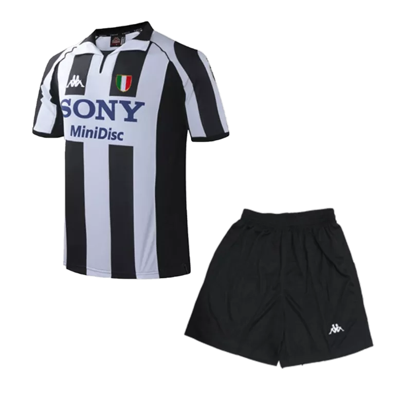 Vintage Juventus Home Kids Soccer Jerseys Kit 1997/98 - vstockx