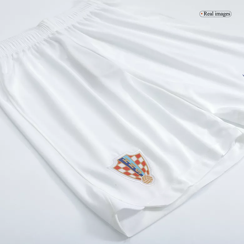 Croatia Home Soccer Shorts 2022 - vstockx