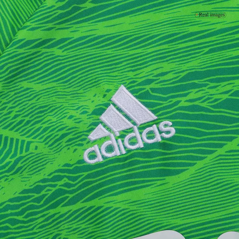 Real Madrid Goalkeeper Long Sleeve Soccer Jersey 2021/22 - vstockx