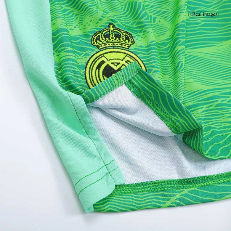 Real Madrid Goalkeeper Soccer Shorts 2021/22 - vstockx