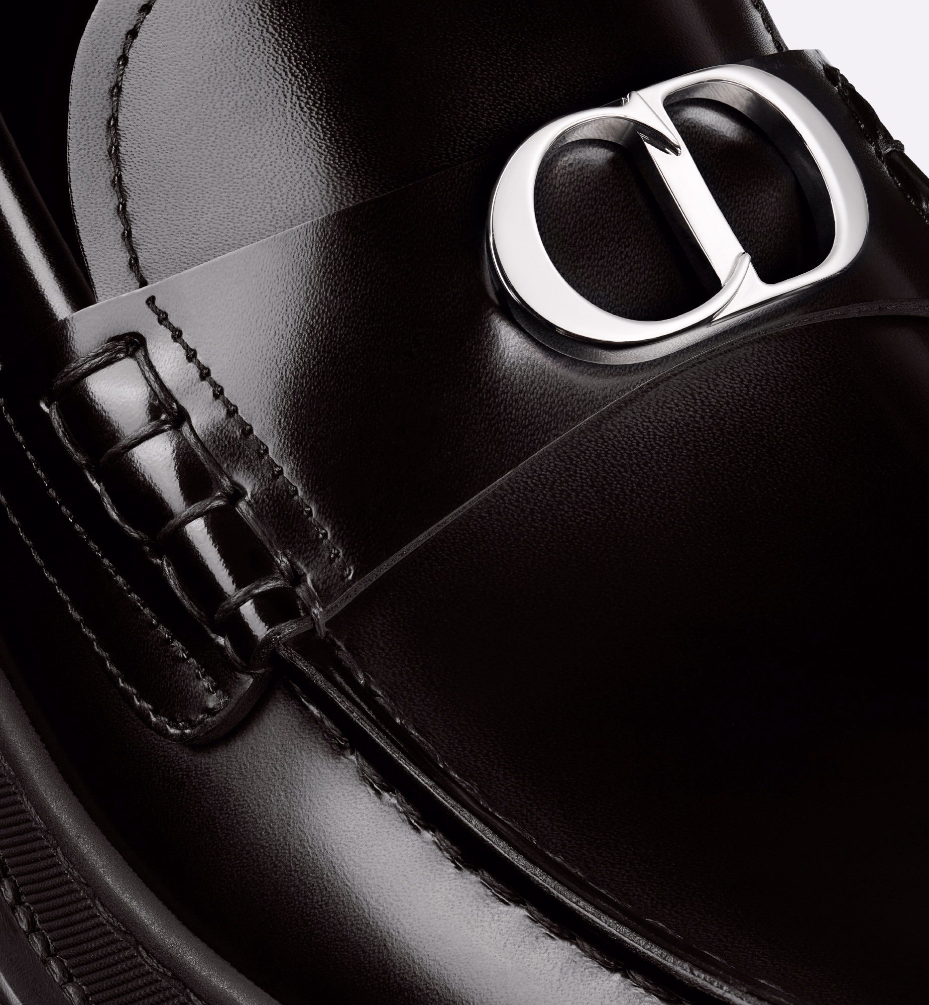 Dior Explorer Loafer - vstockx