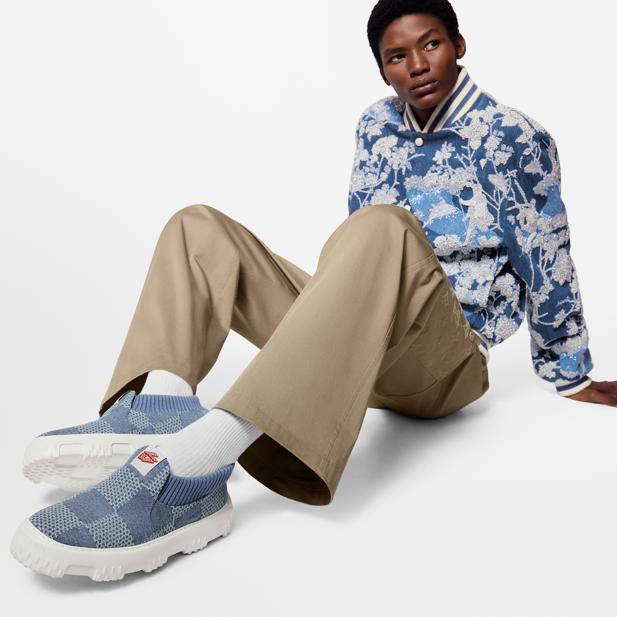 LV Space Lander Slip On - vstockx
