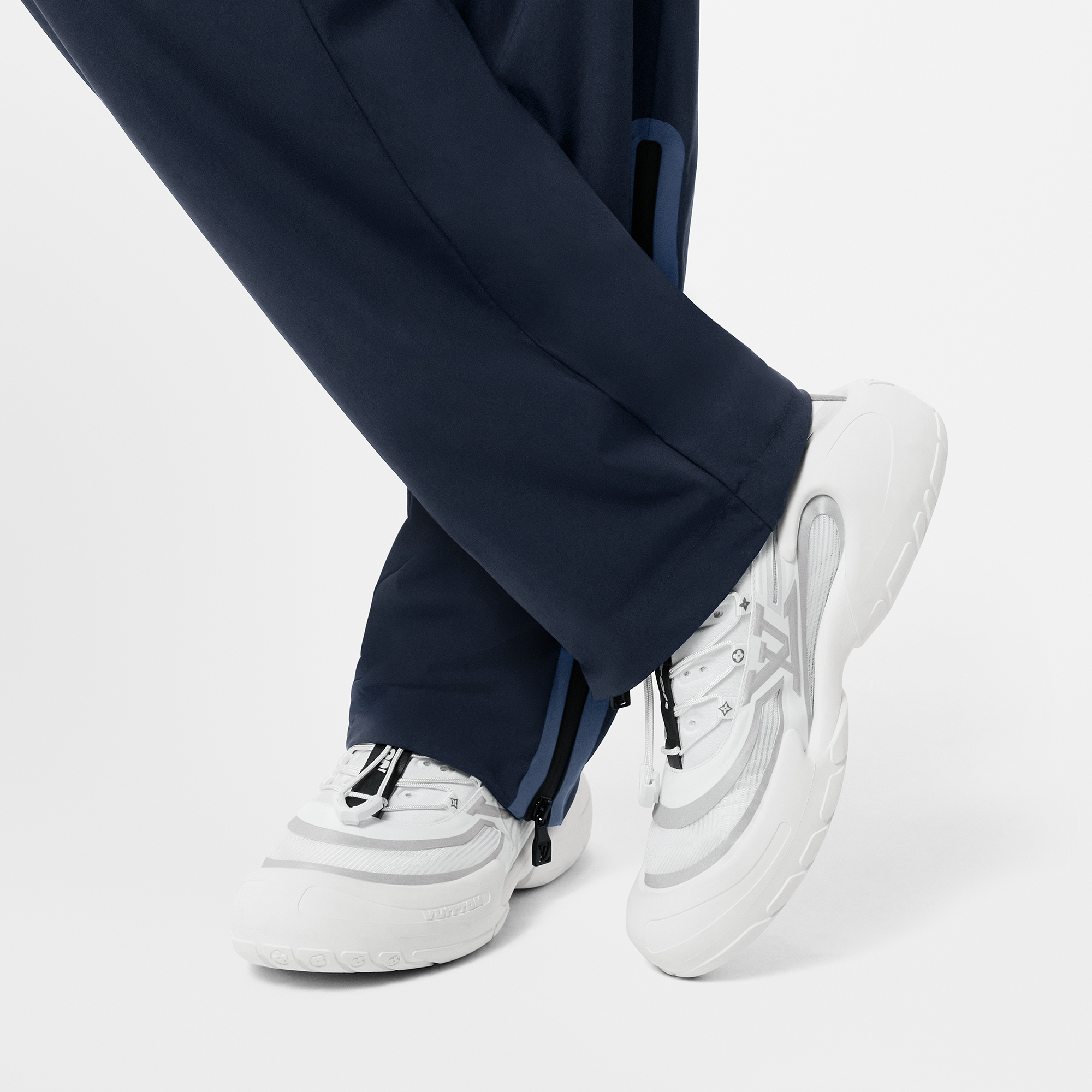 LV Barracuda Sneaker - vstockx