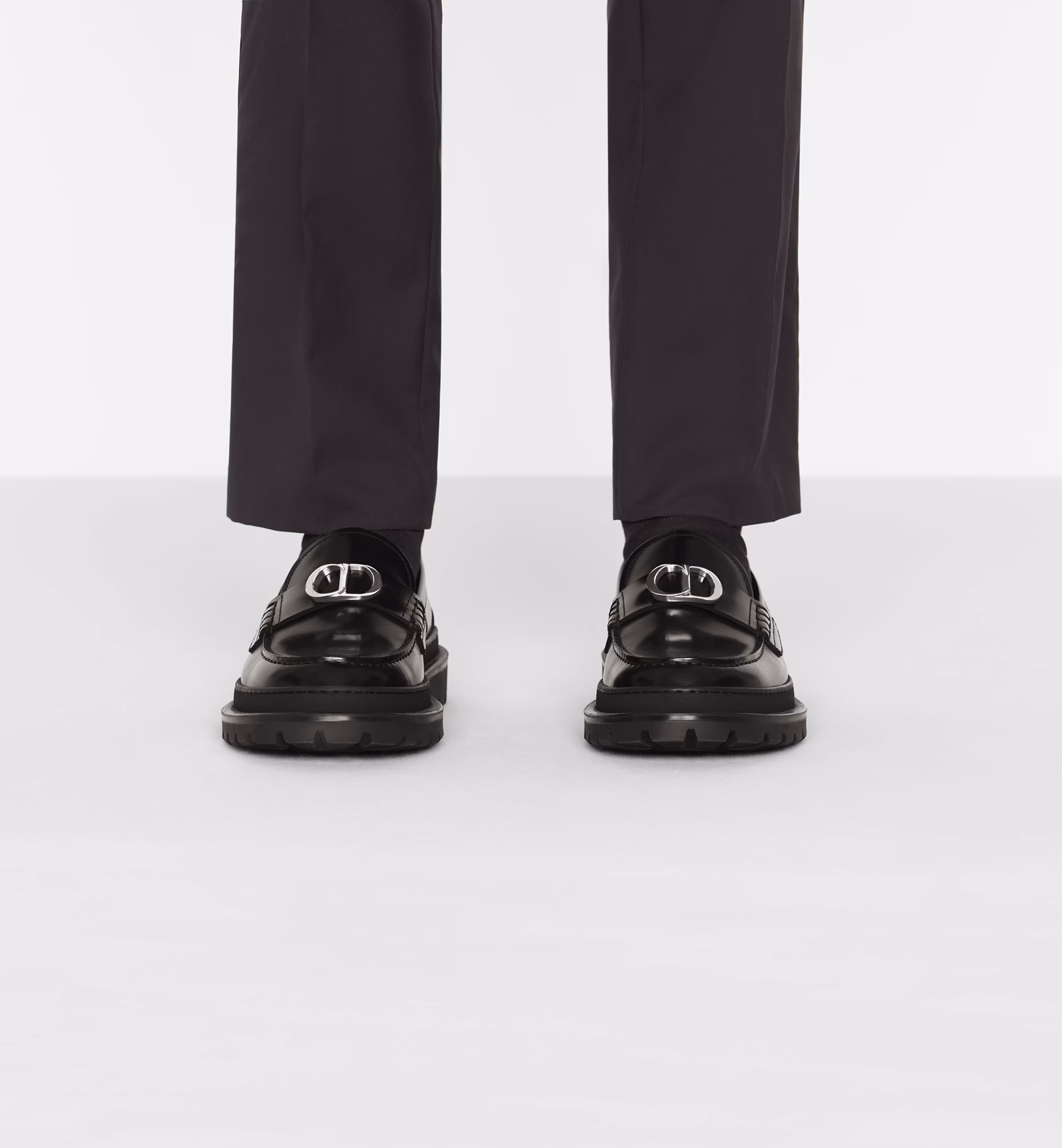 Dior Explorer Loafer - vstockx