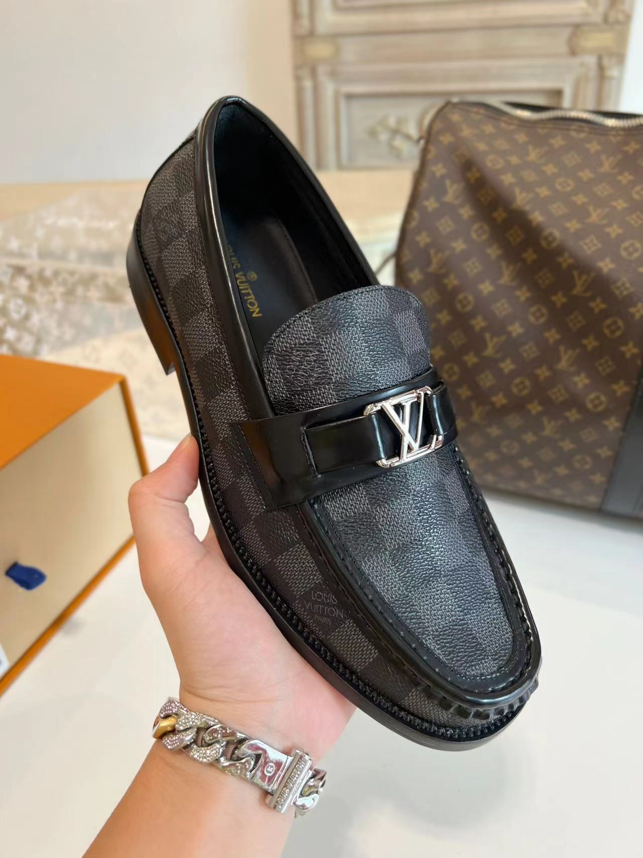 Dior leather shoes, loafers customized links-04 - vstockx