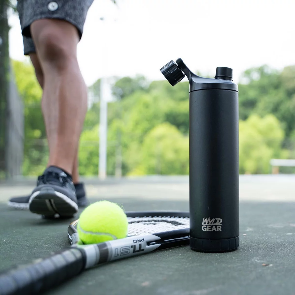 Wyld Gear Mag Series 44 oz. Stainless Steel Water Bottle - Pink