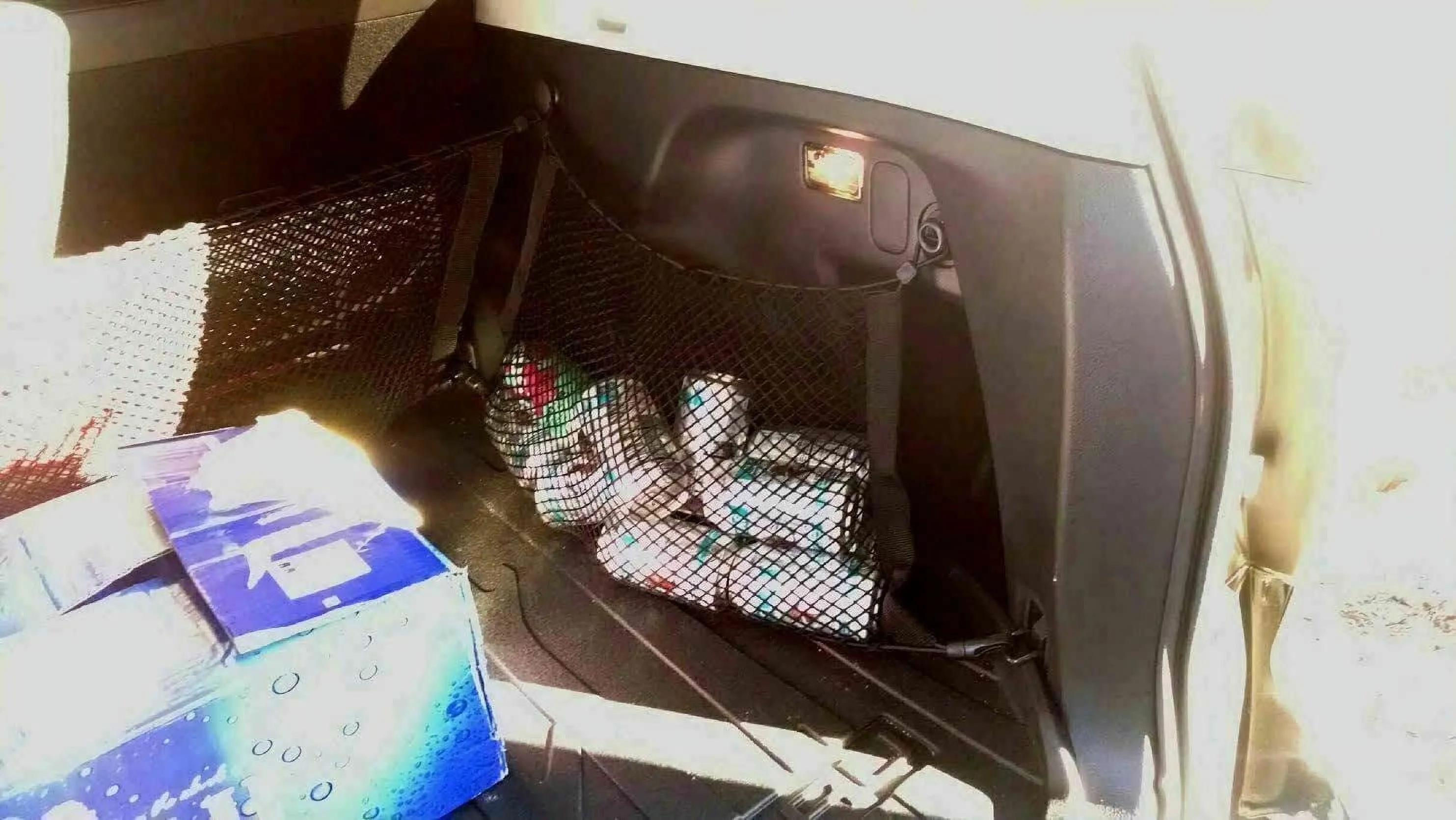 EACCESSORIES EA Trunk Organizer Cargo Net for Subaru Forester 2014-2018 – Rear Side Cargo Net Set of 2 – Premium Mesh Elastic Car Trunk Organizer Vehicle Carrier Storage – Compatible Subaru Forester