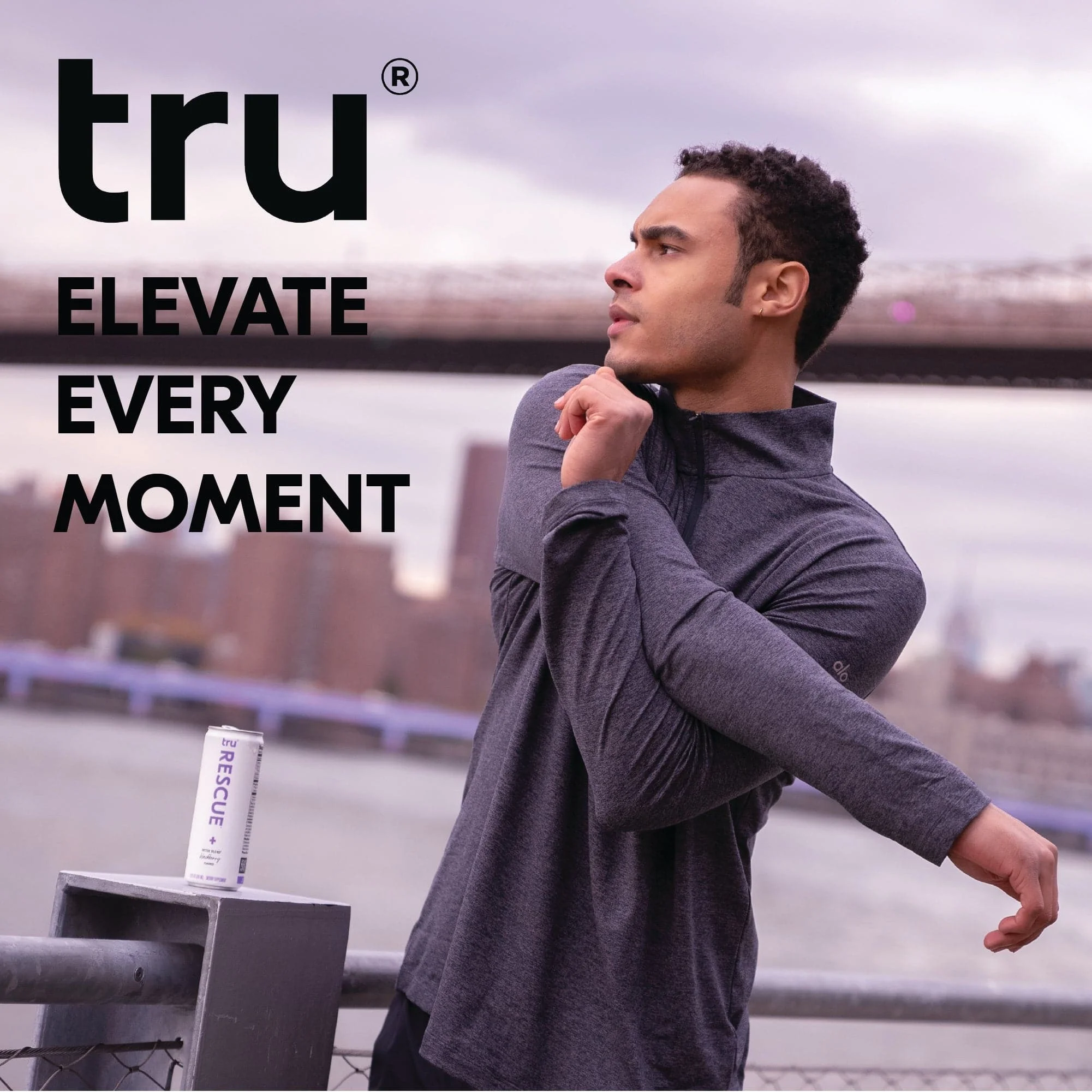 Tru Rescue Seltzer, Blackberry Sparkling Water Electrolytes Detox Drink, 12 oz (12 Pack)