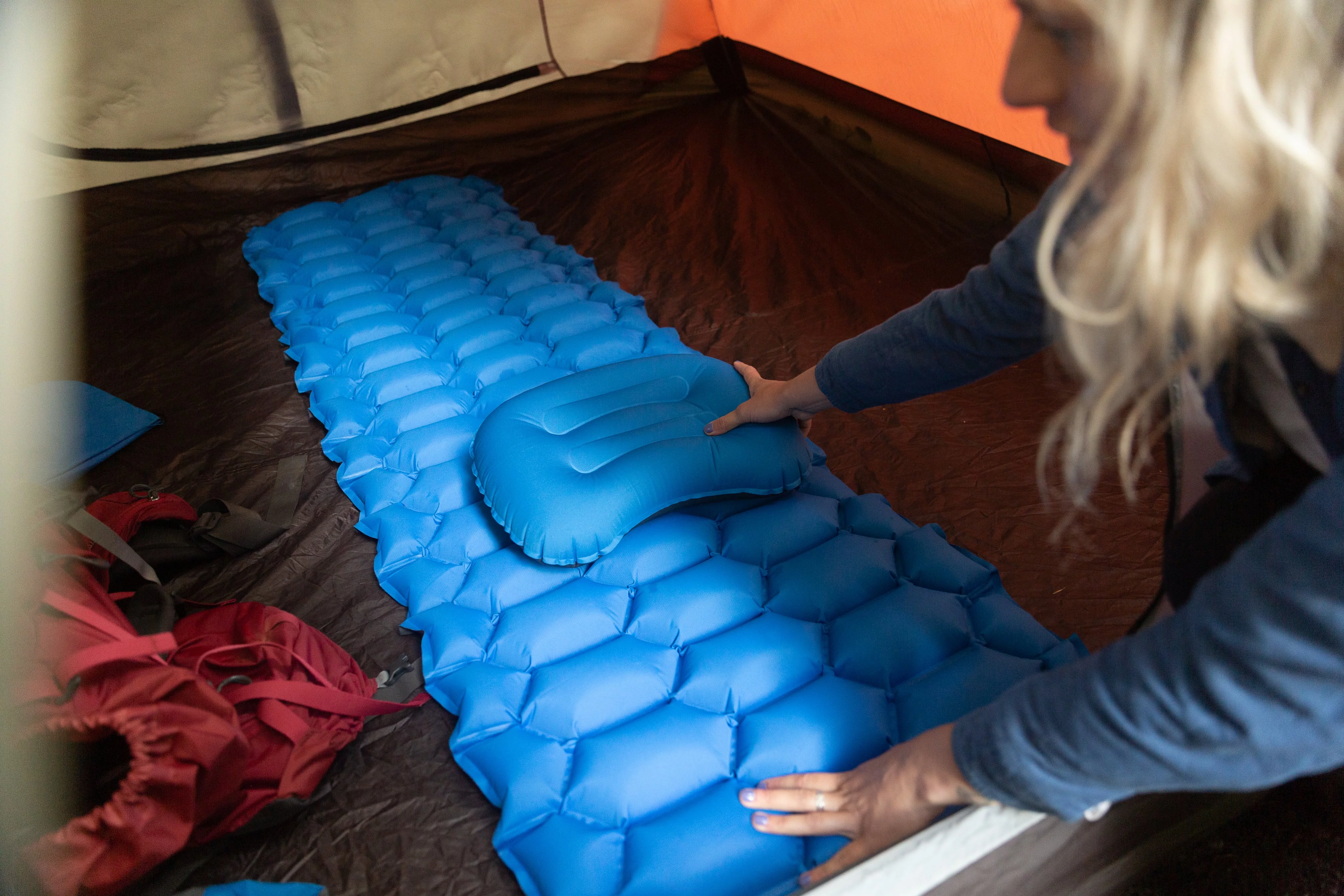 Cascade Mountain Tech Insulated Sleeping Pad with Pillow - Blue