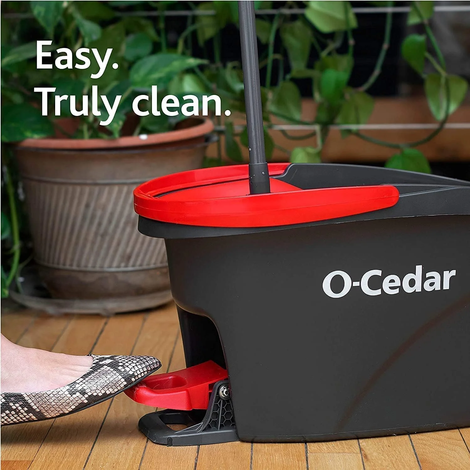 O-Cedar EasyWring Spin Mop & Bucket System +2 Power Refills with 2 Lavender Cleaning PACS (Variety Pack)