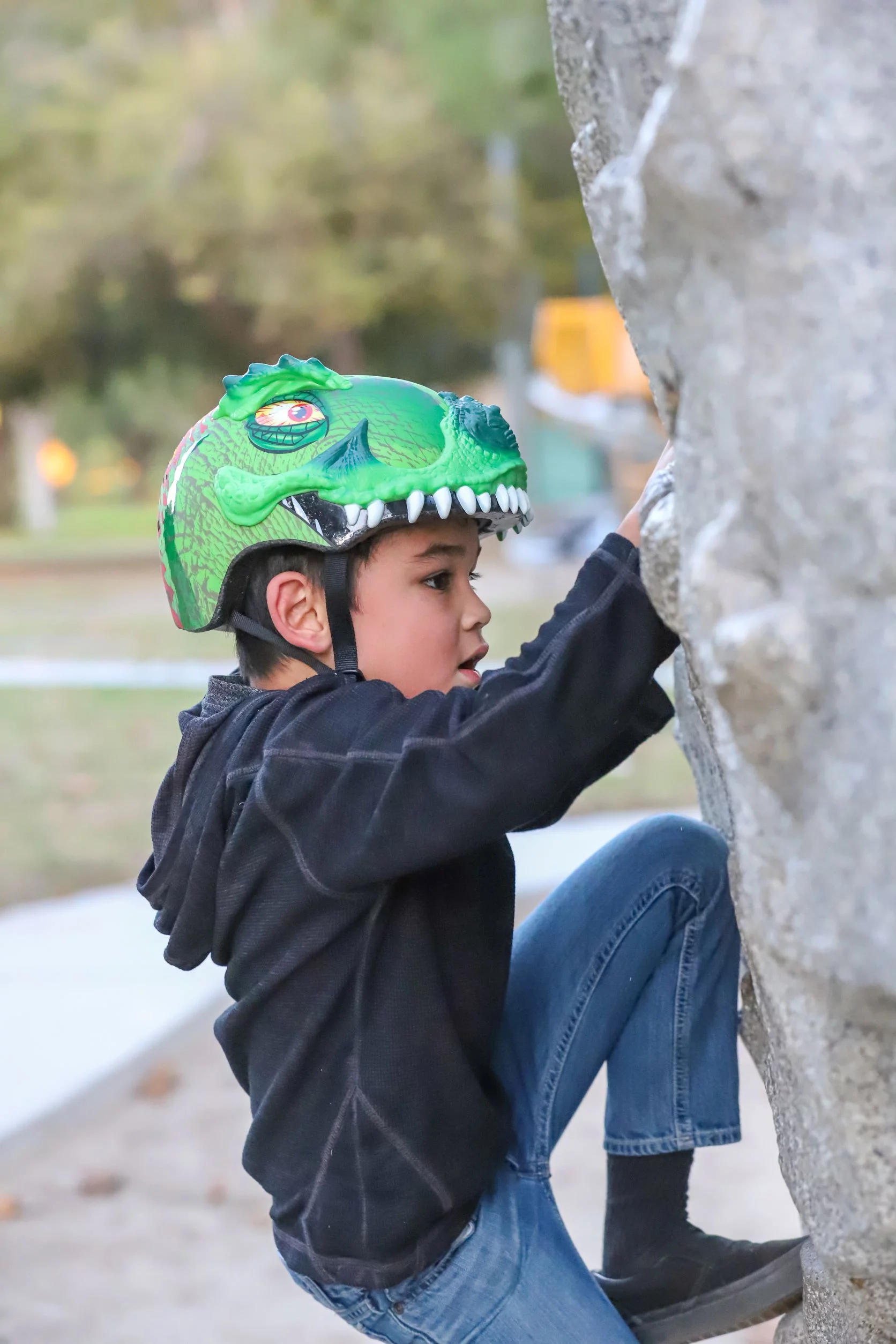 Raskullz T-Rex Awesome Green Helmet, Child 5+ (50-54cm)