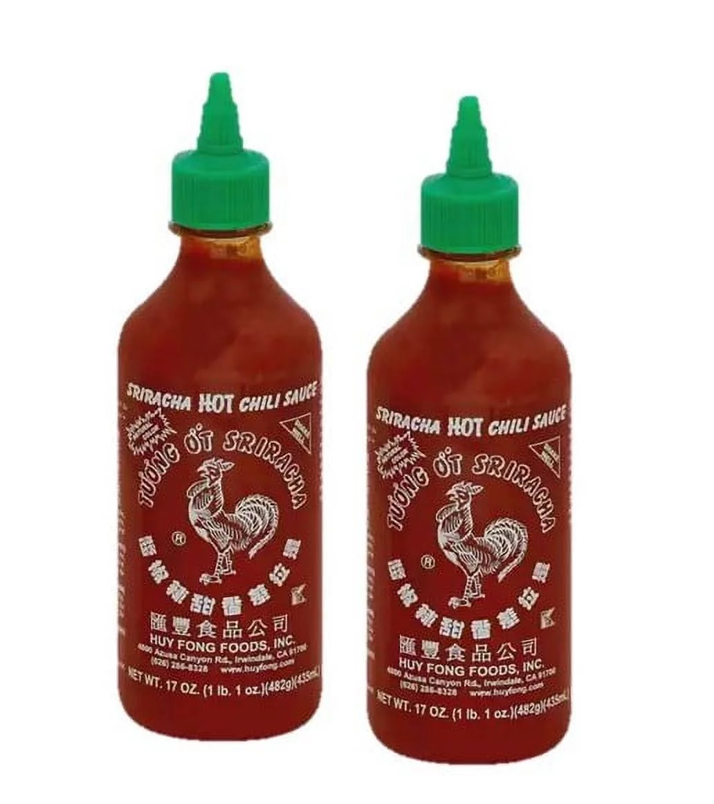 Huy Fong Sriracha Hot Chili Sauce, 17 oz Bottles (2 pack)