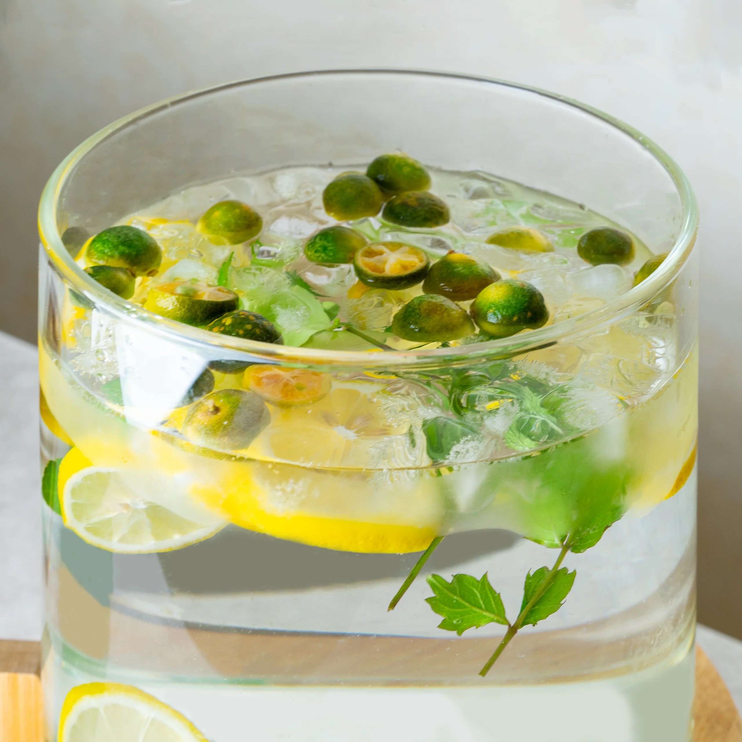 L'ÉPICÉA 5L Glass Drink Dispenser with Stand,Beverage Dispenser with Wooden Stand, Stainless Spigot