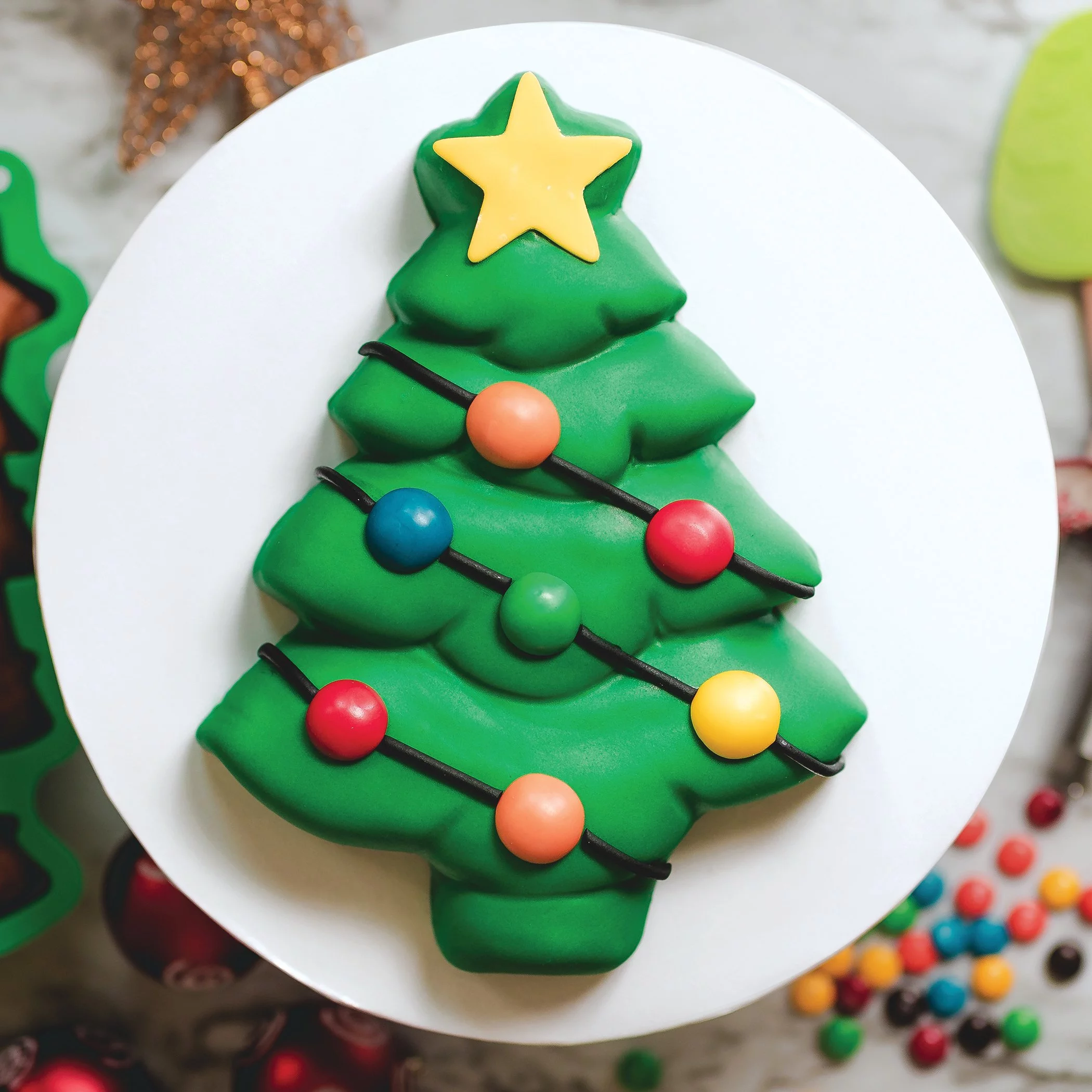 Collections Etc Silicone Holiday Christmas Tree 3-Piece Set