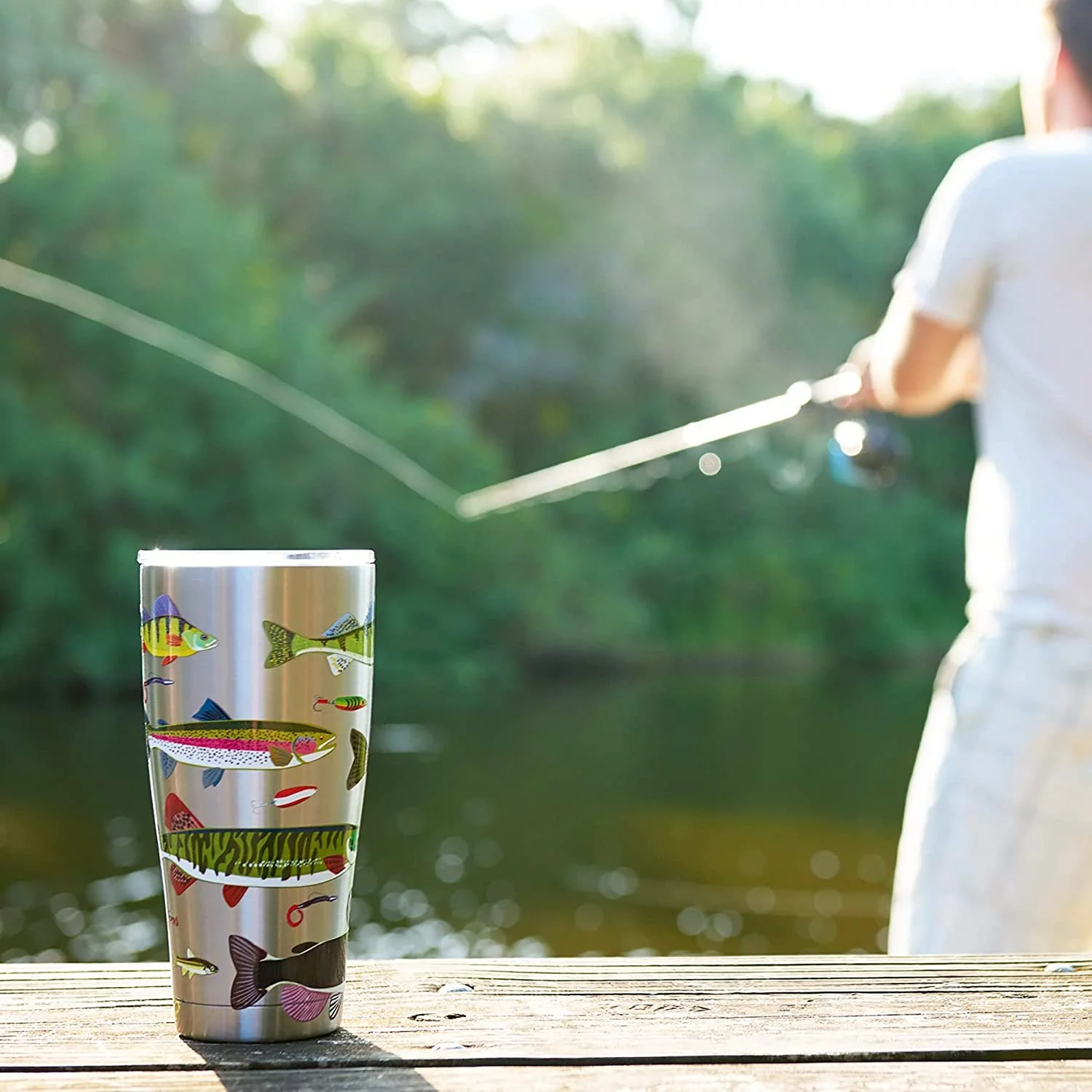 Tervis Triple Walled Simple Compass Insulated Tumbler Cup Keeps Drinks Cold & Hot, 20oz, Stainless Steel