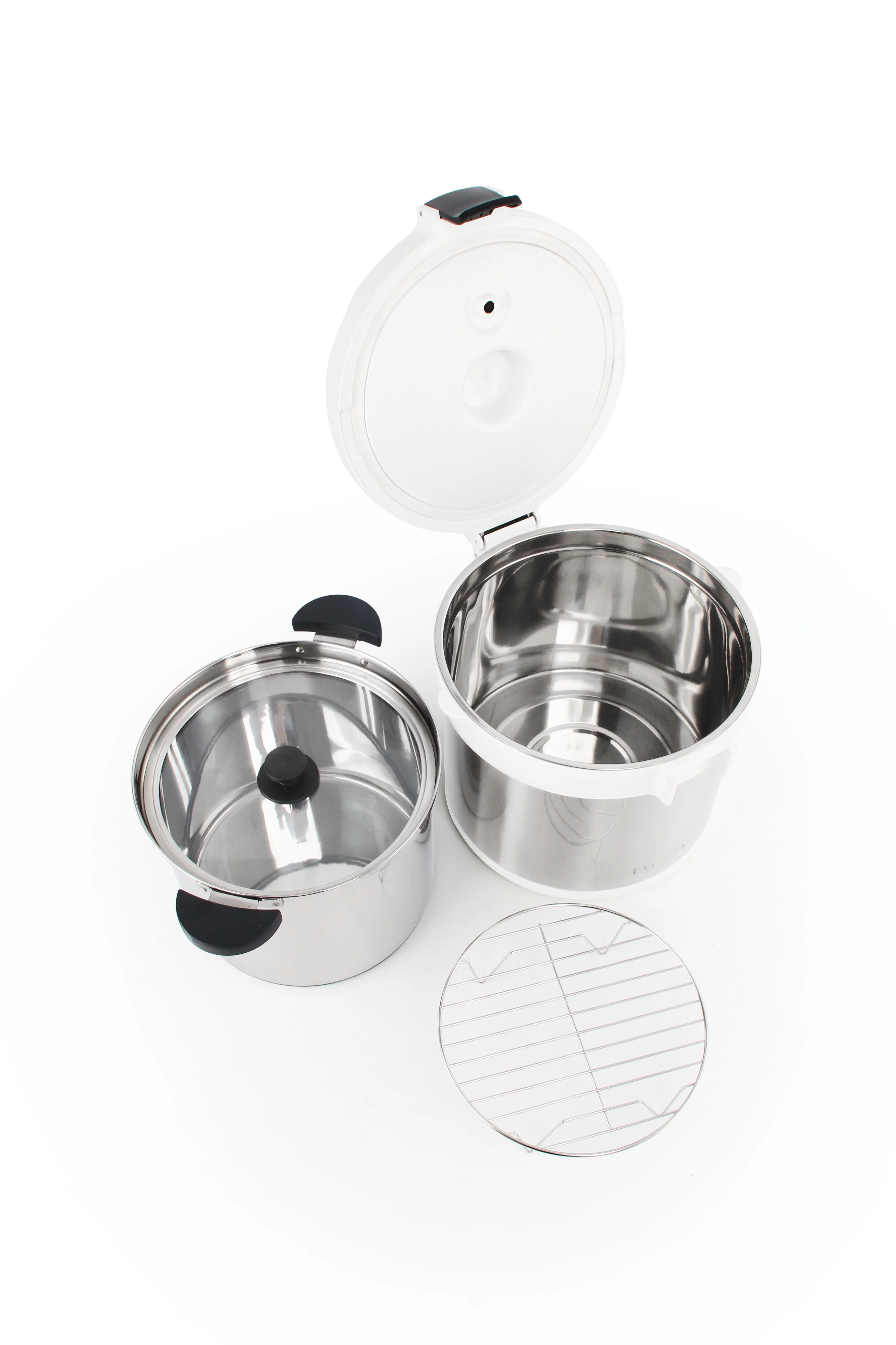 Tayama Energy-Saving Thermal Cooker 7-Qt, White