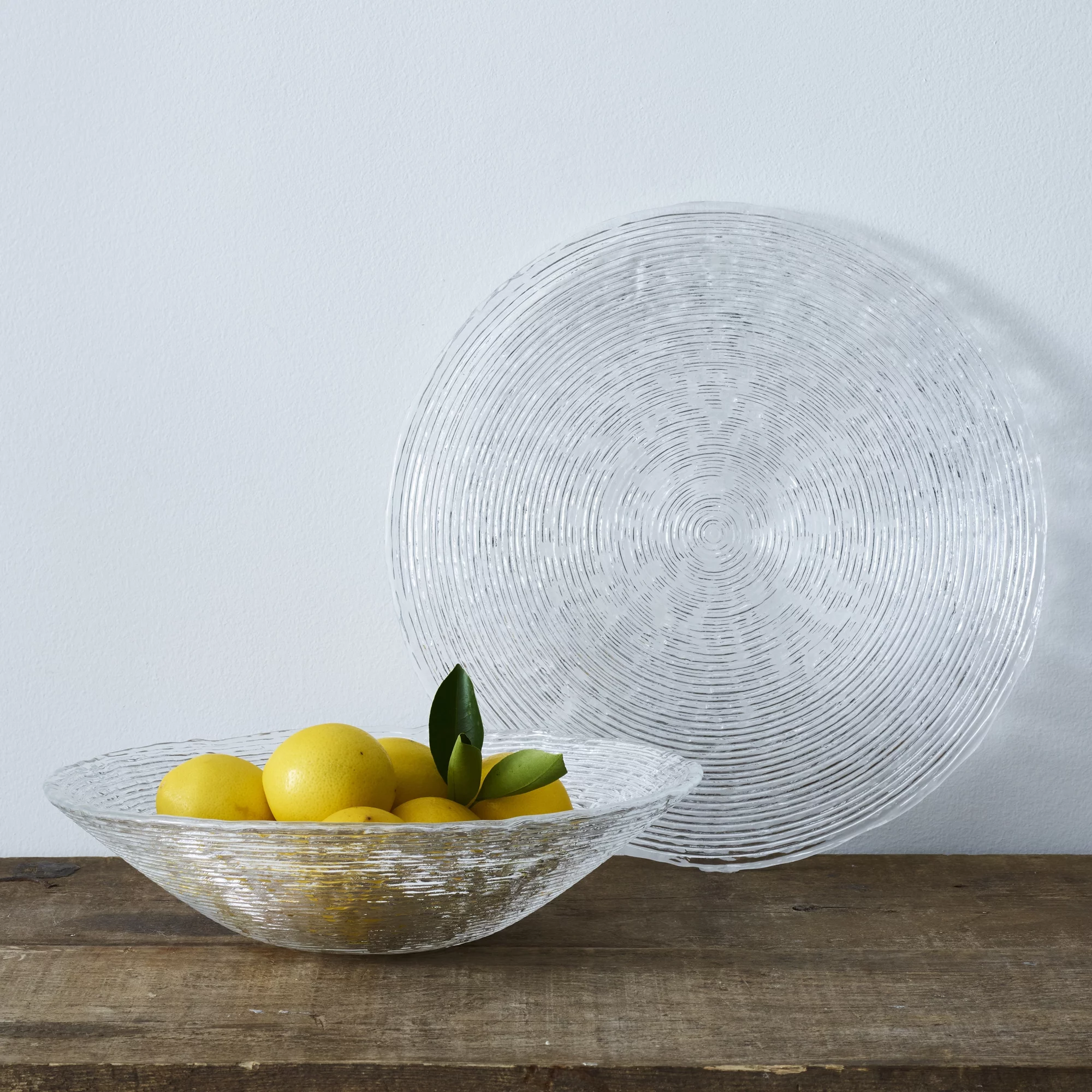 Noritake Hammock Glass Round Platter