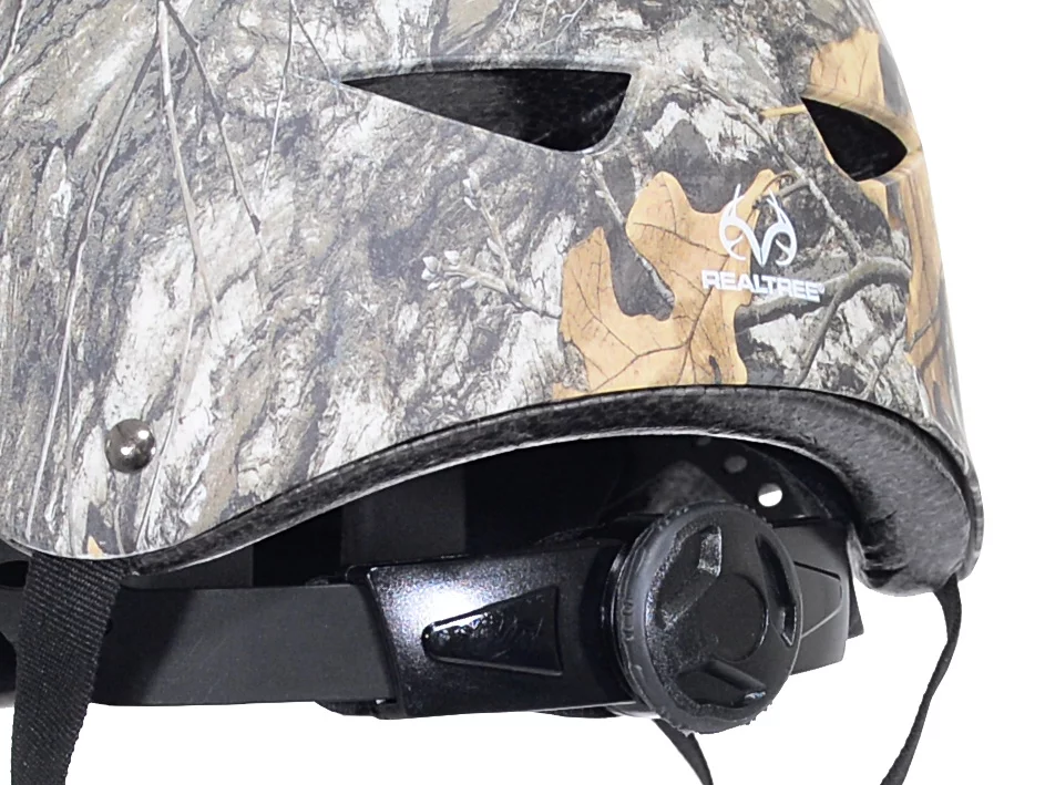 Realtree Edge Camoflauge Youth Helmet, Ages 8 and up