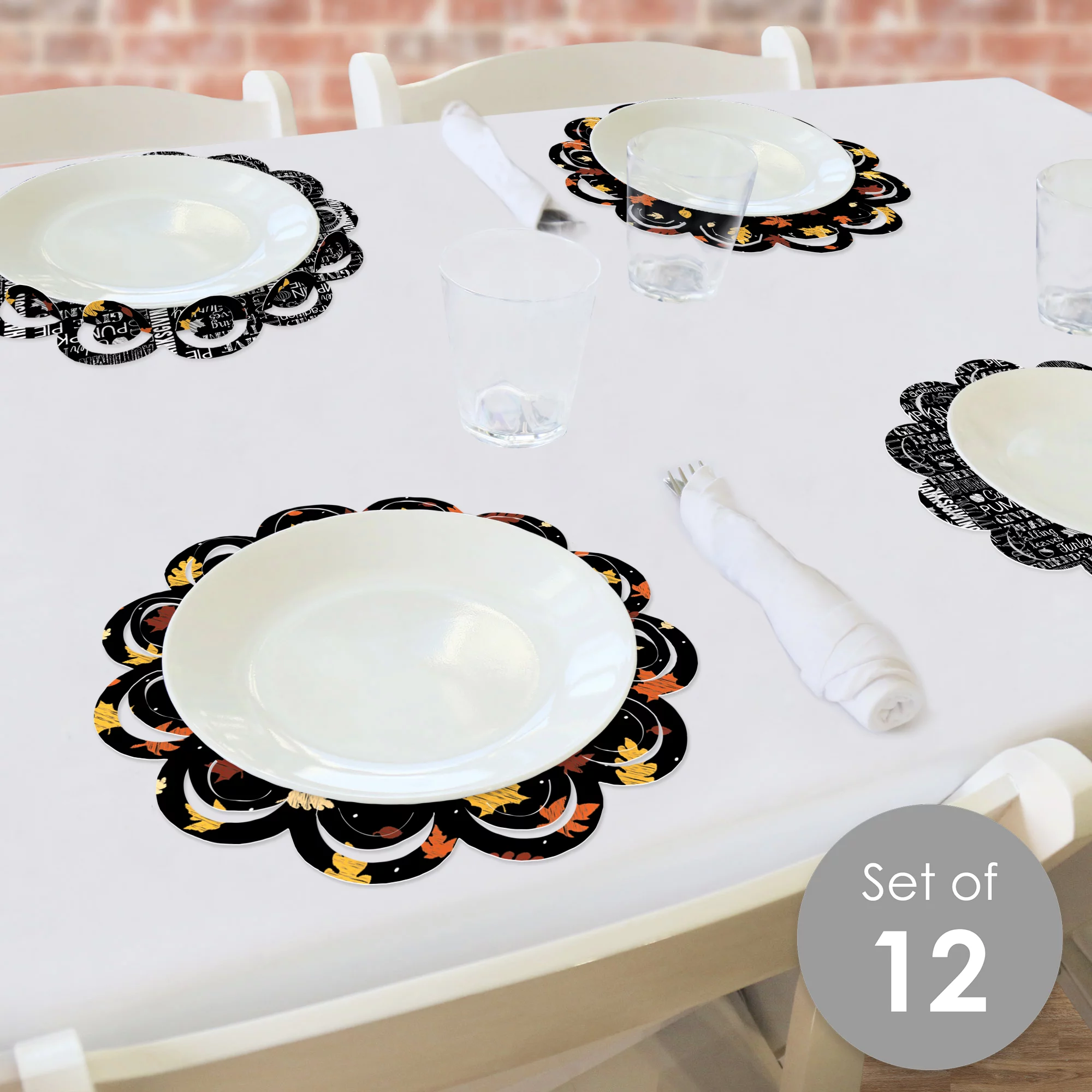 Big Dot of Happiness Give Thanks - Thanksgiving Party Round Table Decorations - Paper Chargers - Place Setting For 12