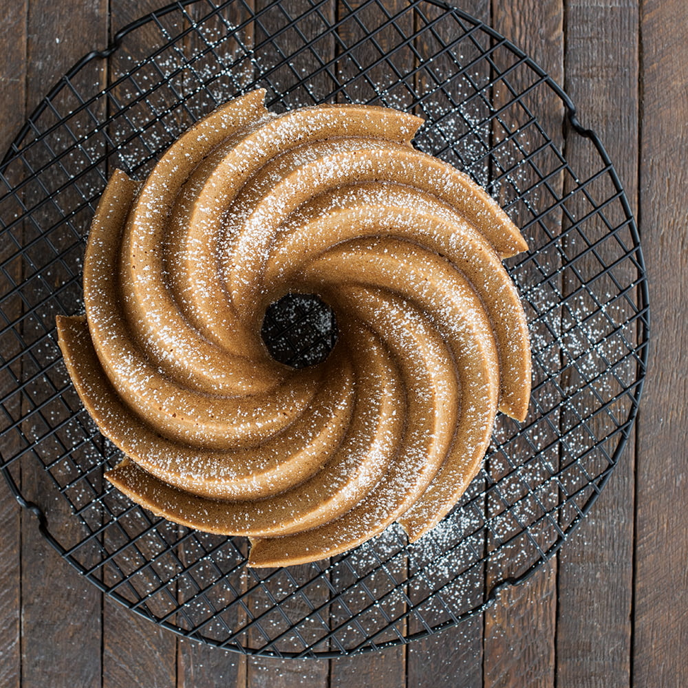 Nordic Ware Cast Aluminum Heritage Bundt Pan