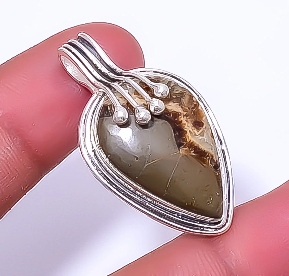 Septerian Stone Handmade 925 Silver Plated Jewelry Pendant 1.56