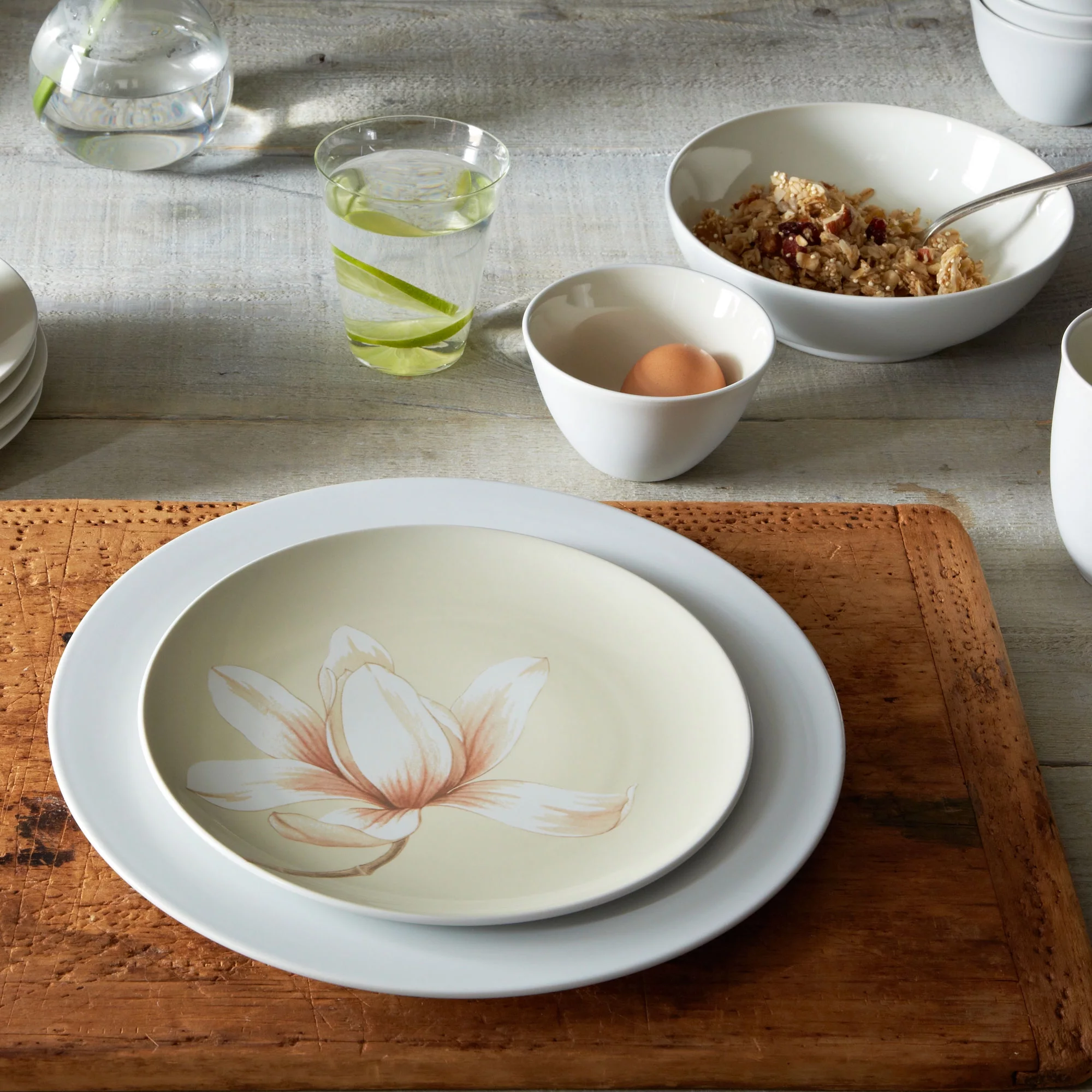 Noritake Colorwave White Coupe Round Platter