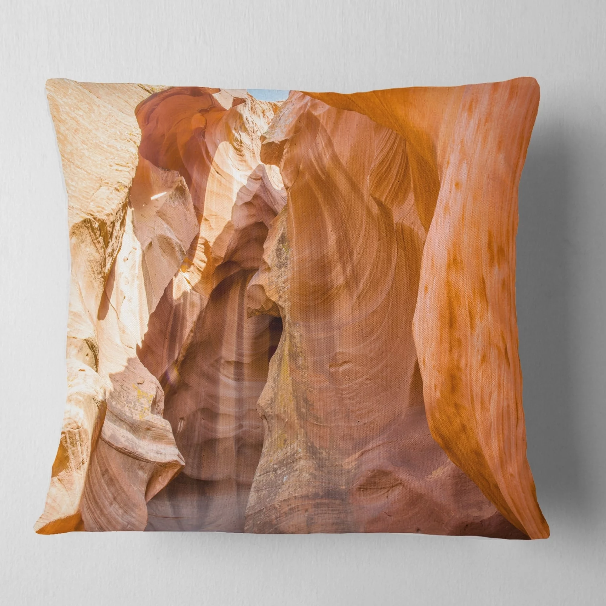 DESIGN ART Designart 'Antelope Canyon Sandstone' Landscape Photo Throw Pillow 16 in. x 16 in. Small