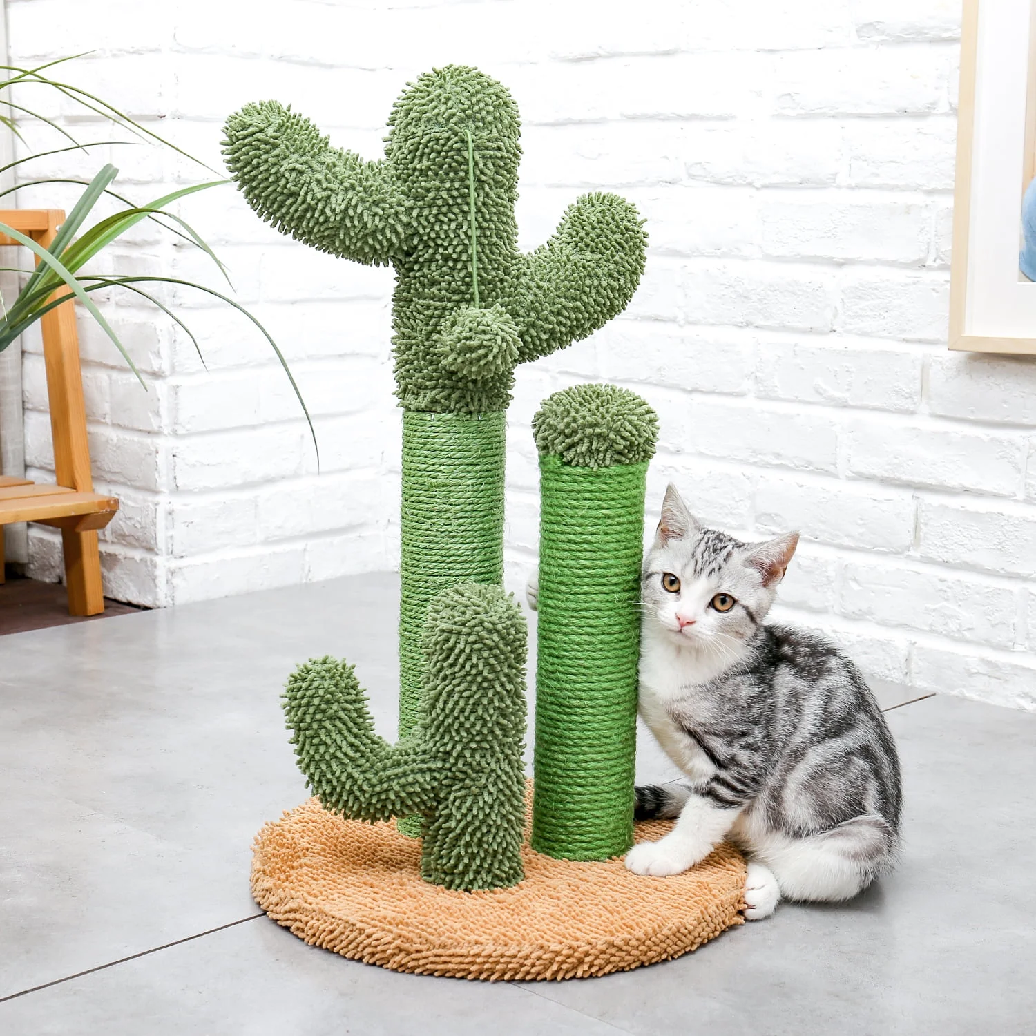 Cactus Cat Scratching Posts Sisal Claw Scratcher Cat Interactive Toy Gift, Green