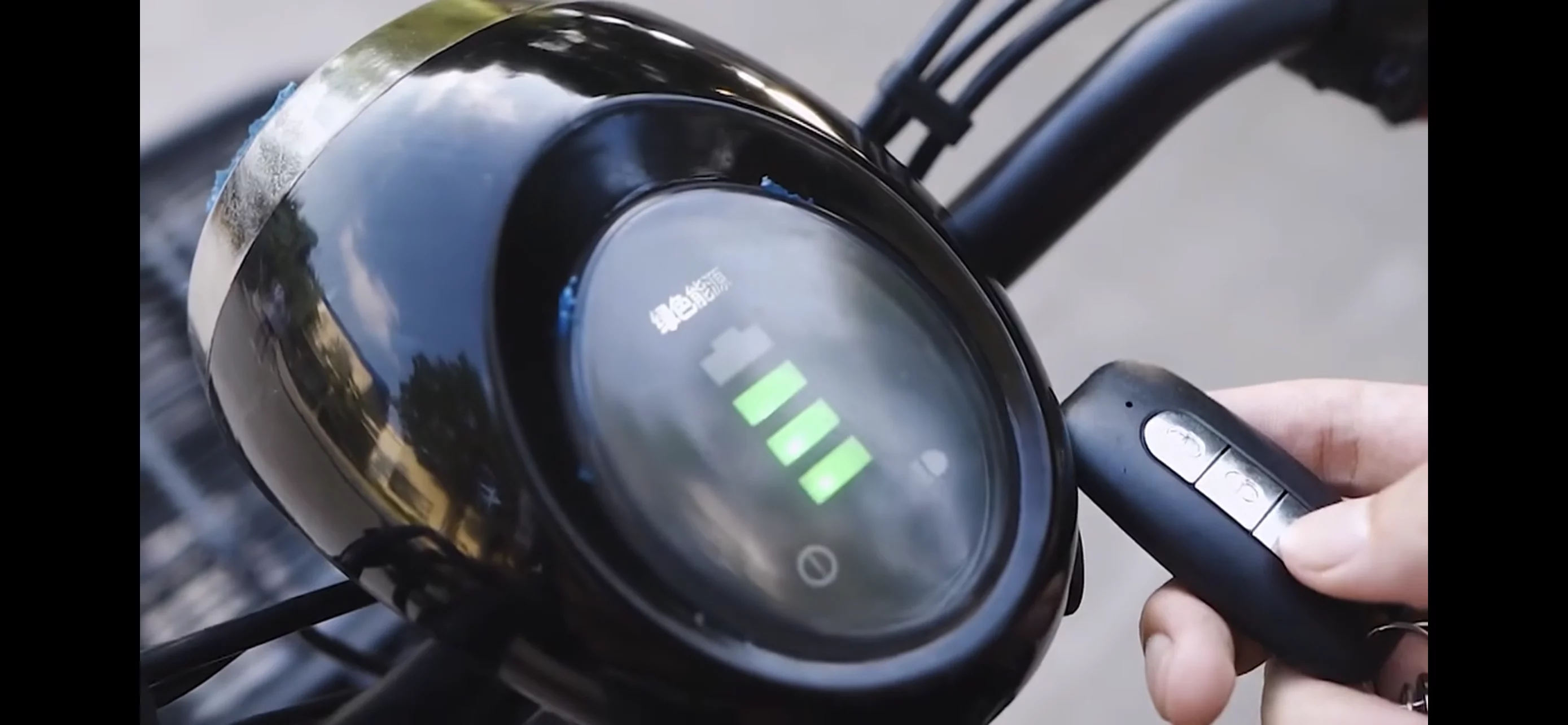 Tiger Jet 500W 48V Electric Scooter With Remote Start, 2 Seats And Detachable Battery Compartment (Updated Version)