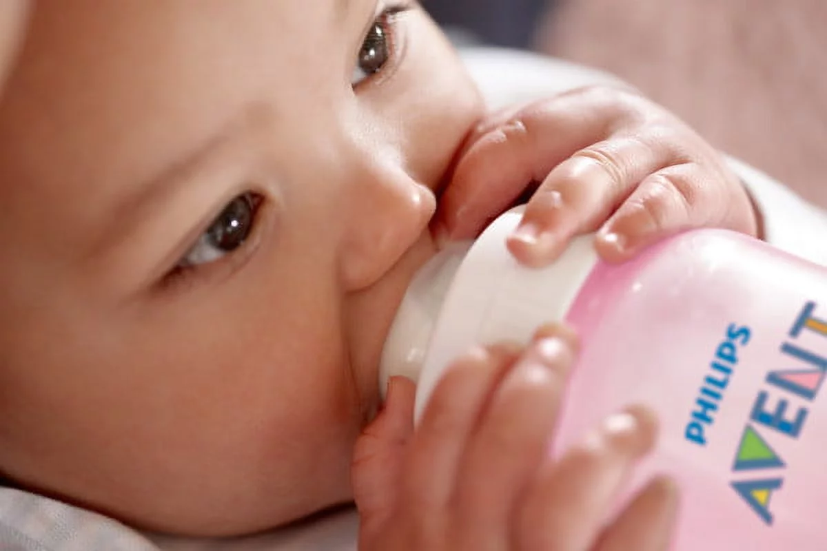 Philips Avent 9 oz Pink Edition Anti-Colic Wide-Neck Bottles 1m+, 3 count