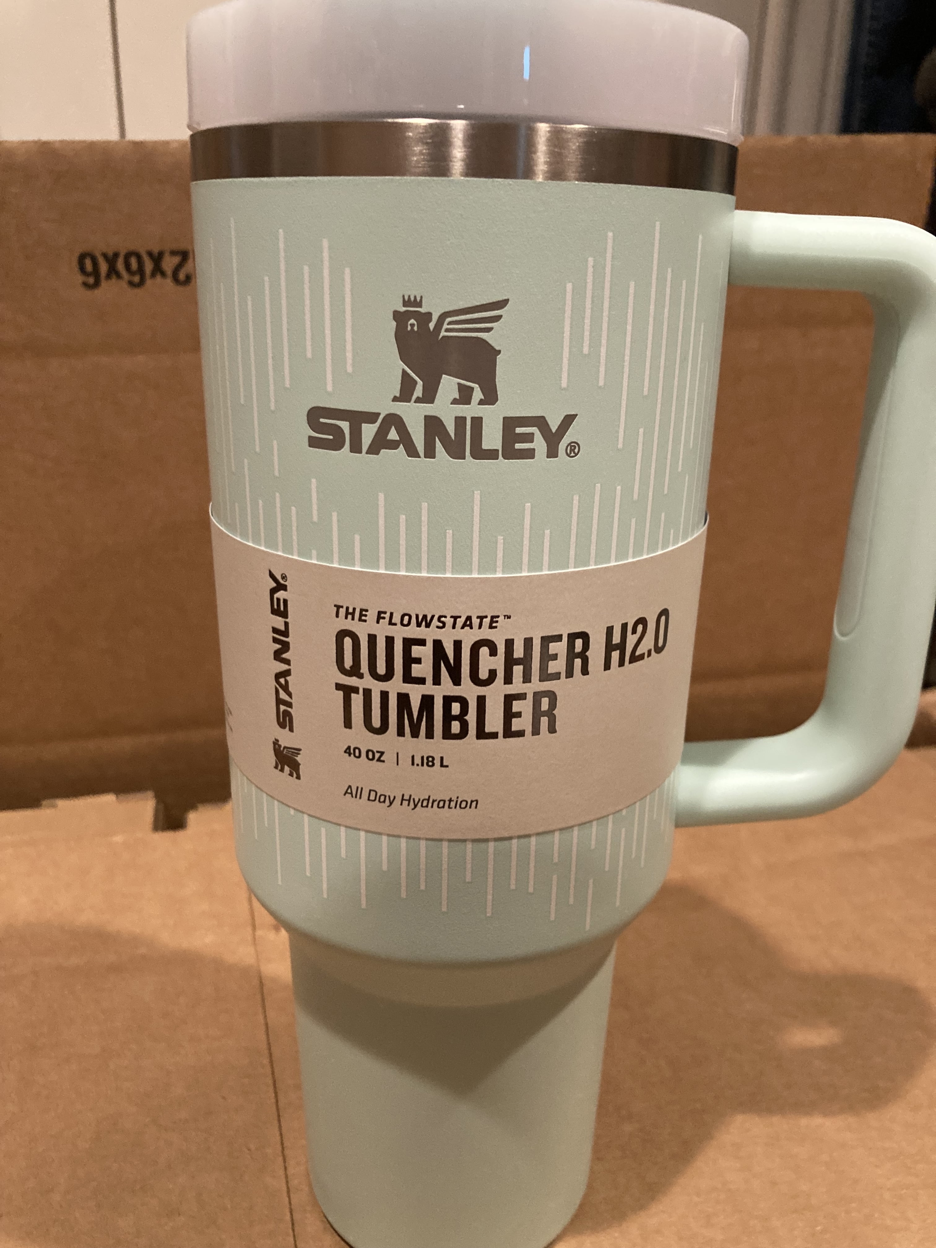 STANLEY SOFT RAIN MINT QUENCHER H2.0 FLOWSTATE™ TUMBLER | 40 OZ