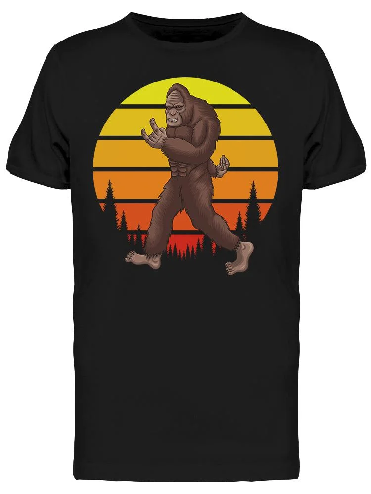 Bigfoot Rocker Retro Sunset  T-Shirt Men -Image by Shutterstock, Male 3X-Large